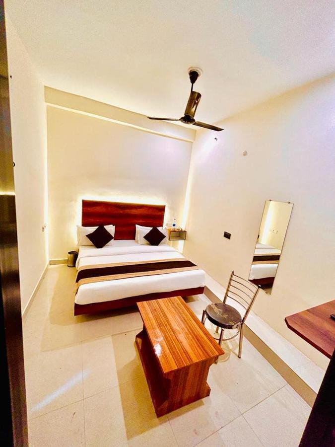 Hotel Sr Grand Gorakhpur Exterior photo