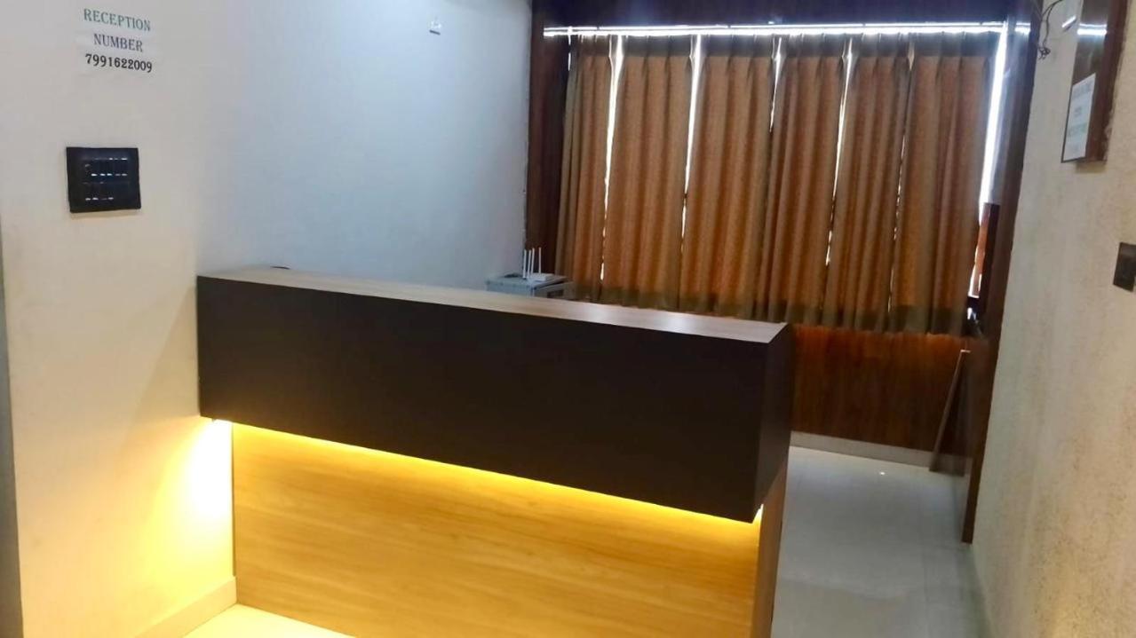 Hotel Sr Grand Gorakhpur Exterior photo